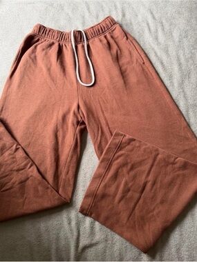 No Boundaries Rust Drawstring Kids Sweatpants